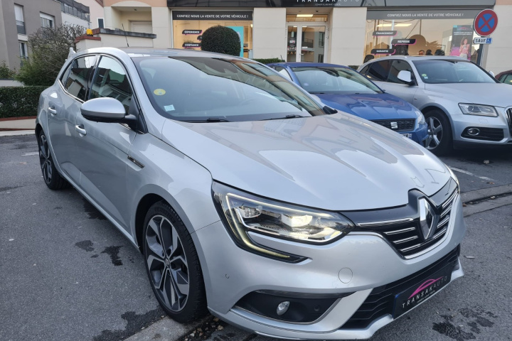 RENAULT MEGANE IV BERLINE