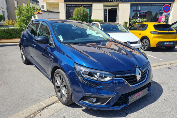 RENAULT MEGANE IV BERLINE