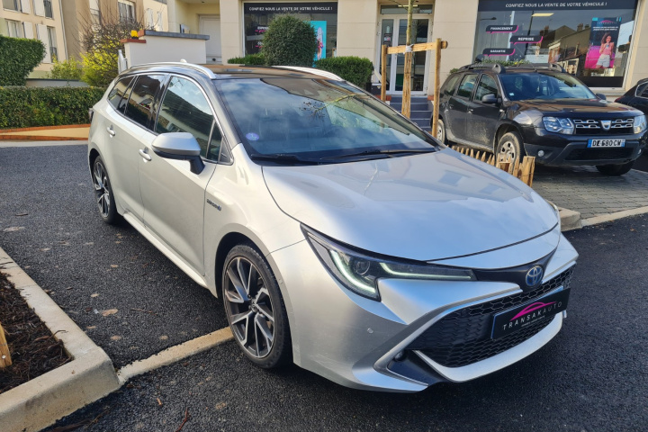 TOYOTA COROLLA HYBRIDE MY22