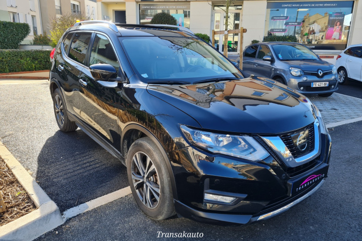 NISSAN X-TRAIL