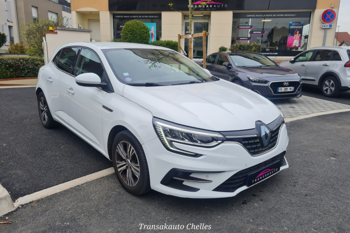 RENAULT MEGANE IV BERLINE