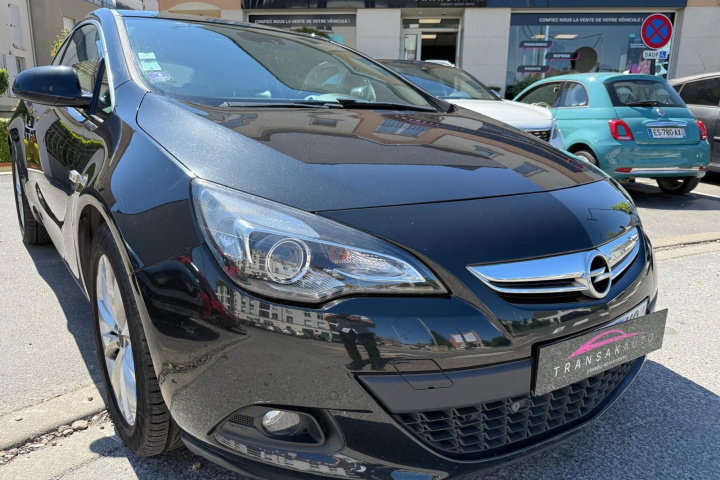 OPEL ASTRA GTC