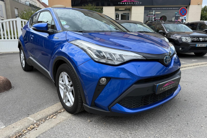 TOYOTA C-HR HYBRIDE PRO MC19