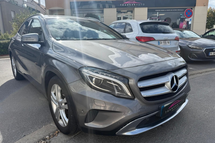 MERCEDES CLASSE GLA
