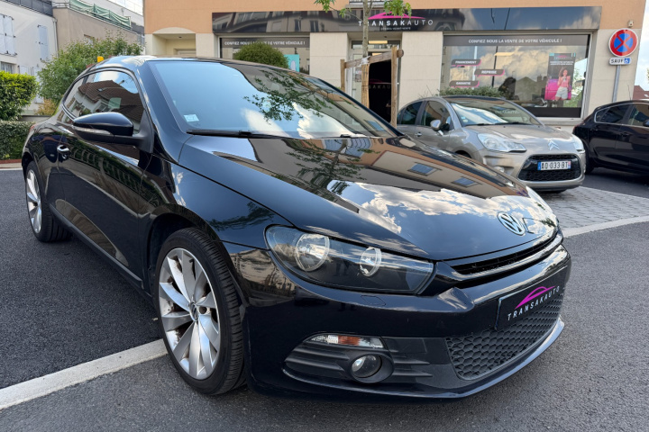 VOLKSWAGEN SCIROCCO