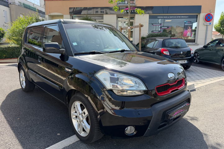 KIA SOUL