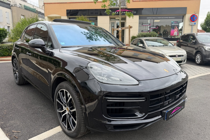 PORSCHE CAYENNE