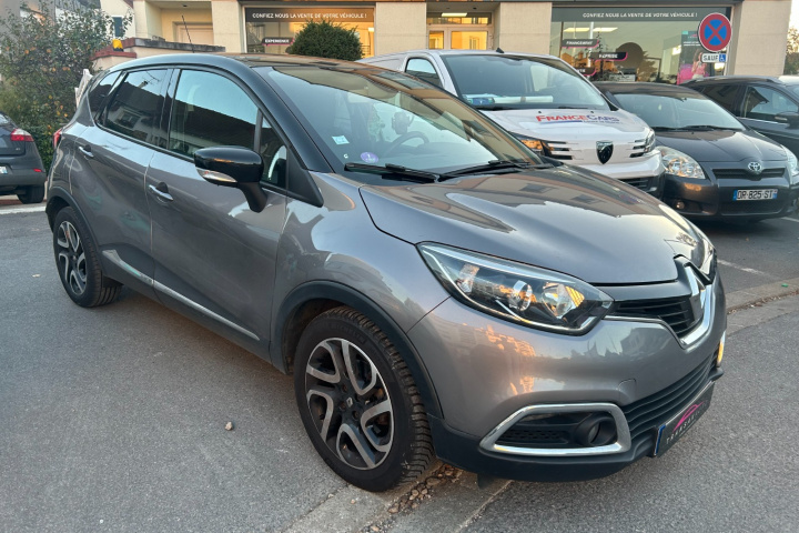 RENAULT CAPTUR