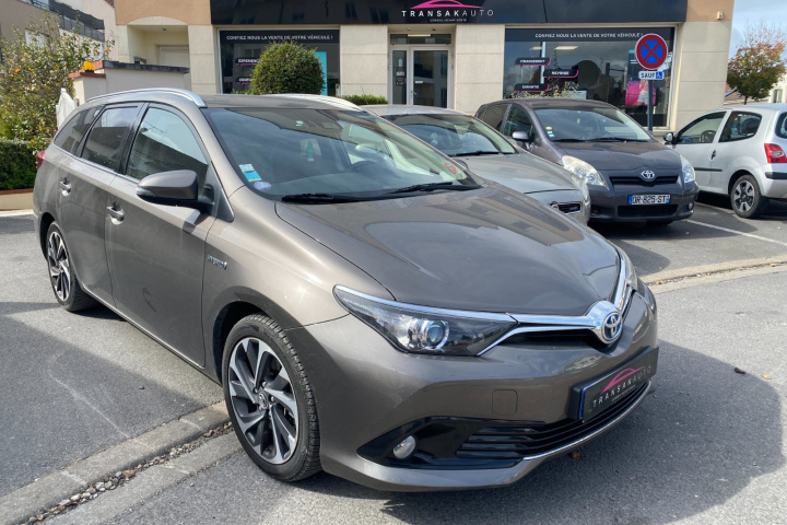 TOYOTA AURIS TOURING SPORTS MY17