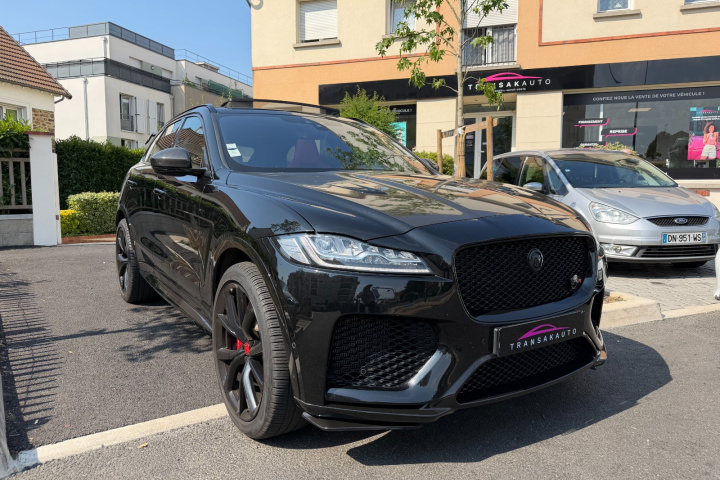 JAGUAR F-PACE