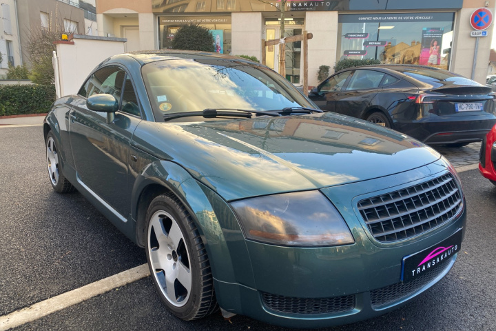 AUDI TT COUPE