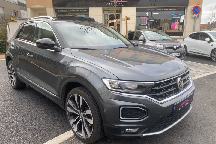 VOLKSWAGEN T-ROC
