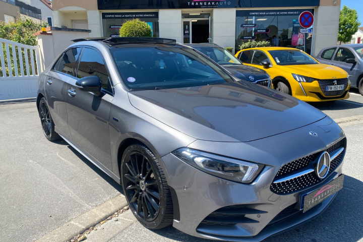 MERCEDES CLASSE A BERLINE